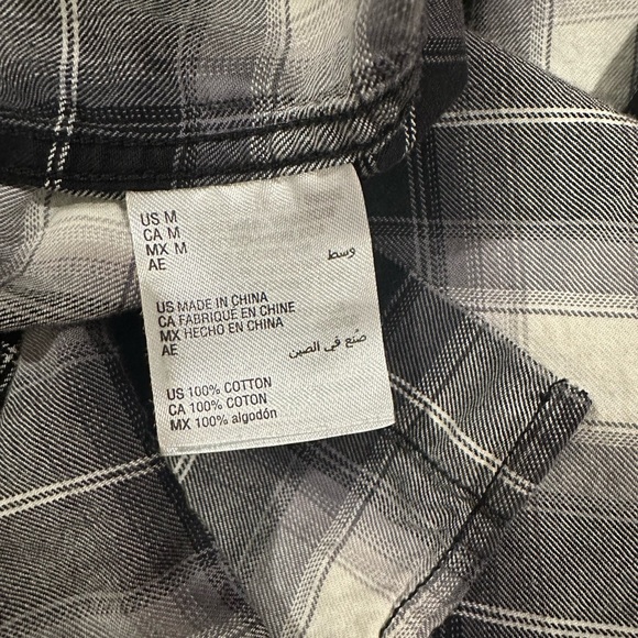Sun + Stone Long Sleeve Button-Up Black White Grey Plaid Small 100% Cotton - Picture 3 of 5